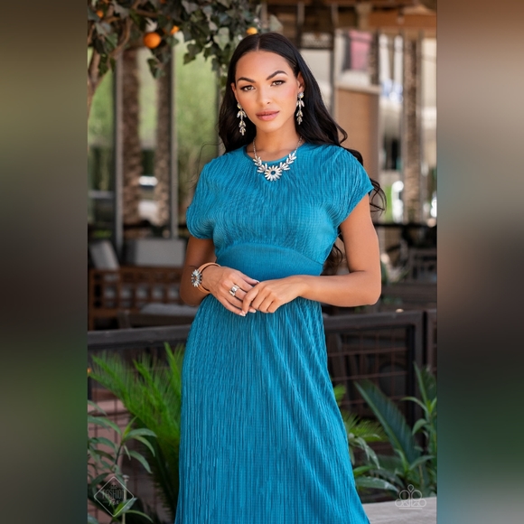 Celestial Rhinestone 4pc Fashion Accessory Set - Picture 5 of 6